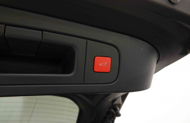 CITROEN_CITROEN_C5 X_2653654_6.jpg CITROEN_CITROEN_C5 X_2653654_6.jpg