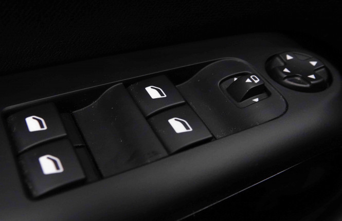 CITROEN_CITROEN_C5AIRCROS_2551604_19.jpg CITROEN_CITROEN_C5AIRCROS_2551604_19.jpg