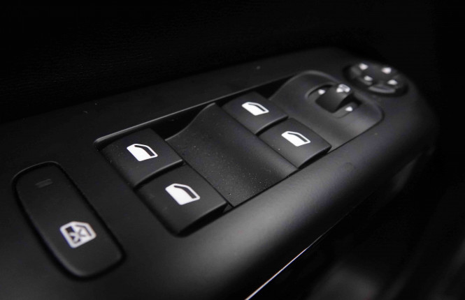 CITROEN_CITROEN_C5AIRCROS_2551605_18.jpg CITROEN_CITROEN_C5AIRCROS_2551605_18.jpg