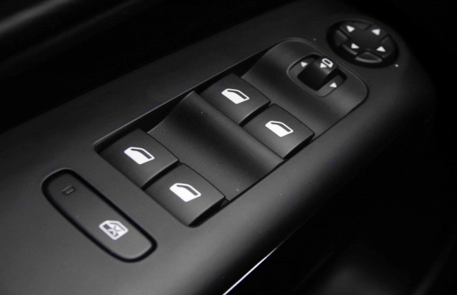 CITROEN_CITROEN_C5AIRCROS_2652587_22.jpg CITROEN_CITROEN_C5AIRCROS_2652587_22.jpg