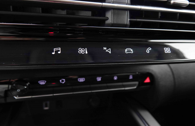 CITROEN_CITROEN_C5AIRCROS_2652590_14.jpg CITROEN_CITROEN_C5AIRCROS_2652590_14.jpg