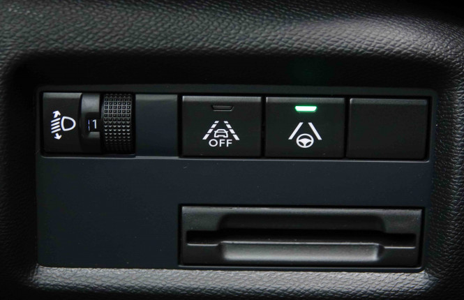 CITROEN_CITROEN_C5AIRCROS_2652590_22.jpg CITROEN_CITROEN_C5AIRCROS_2652590_22.jpg