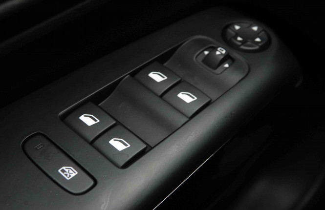 CITROEN_CITROEN_C5AIRCROS_2654146_23.jpg CITROEN_CITROEN_C5AIRCROS_2654146_23.jpg