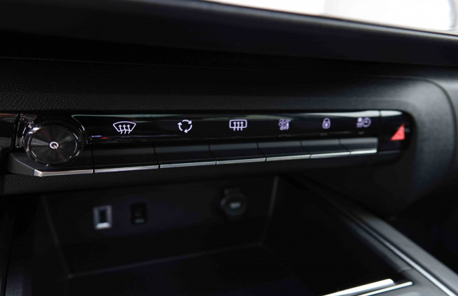 CITROEN_CITROEN_C5AIRCROS_2655114_17.jpg CITROEN_CITROEN_C5AIRCROS_2655114_17.jpg