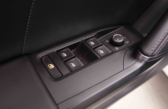 CUPRA_CUPRA_FORMENTOR_2550929_20.jpg CUPRA_CUPRA_FORMENTOR_2550929_20.jpg