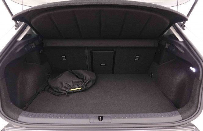 CUPRA_CUPRA_FORMENTOR_2550929_5.jpg CUPRA_CUPRA_FORMENTOR_2550929_5.jpg