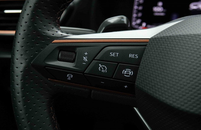 CUPRA_CUPRA_FORMENTOR_2653555_17.jpg