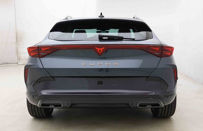 CUPRA_CUPRA_FORMENTOR_2654520_30.jpg CUPRA_CUPRA_FORMENTOR_2654520_30.jpg