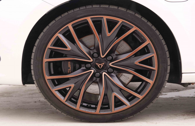 CUPRA_CUPRA_LEON_2548127_24.jpg