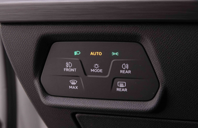 CUPRA_CUPRA_LEON_2548128_8.jpg