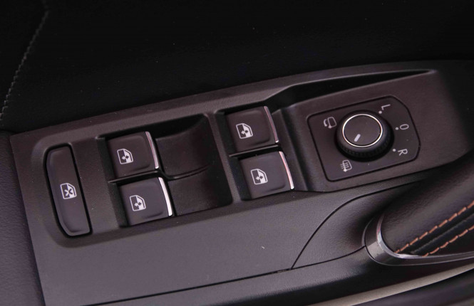 CUPRA_CUPRA_LEON_2548129_22.jpg