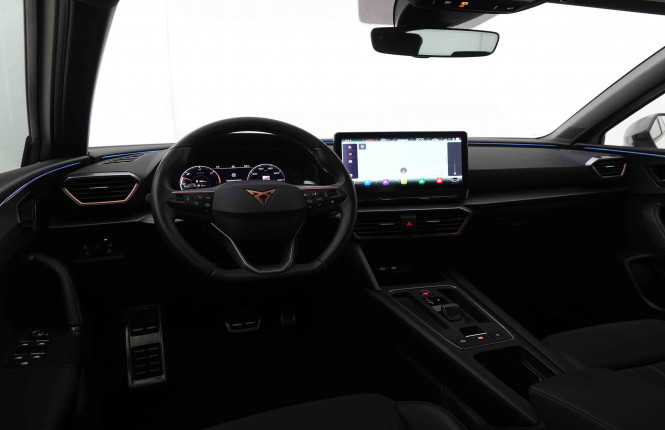 CUPRA_CUPRA_LEON_2548130_7.jpg