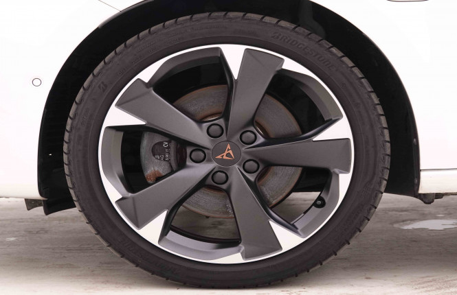 CUPRA_CUPRA_LEON_2548313_19.jpg
