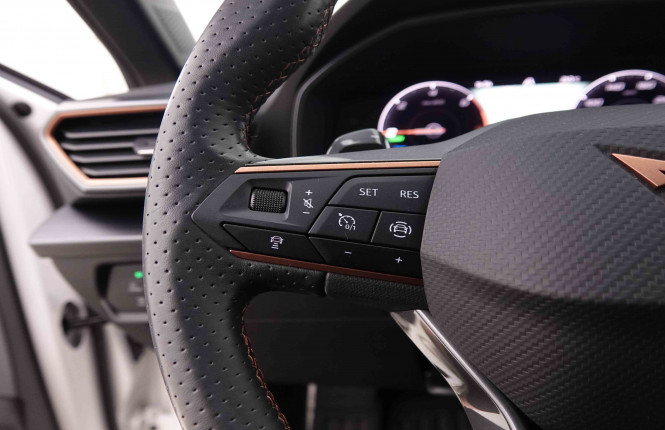 CUPRA_CUPRA_LEON_2548314_16.jpg