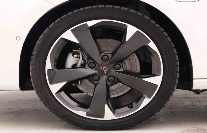 CUPRA_CUPRA_LEON_2548314_19.jpg