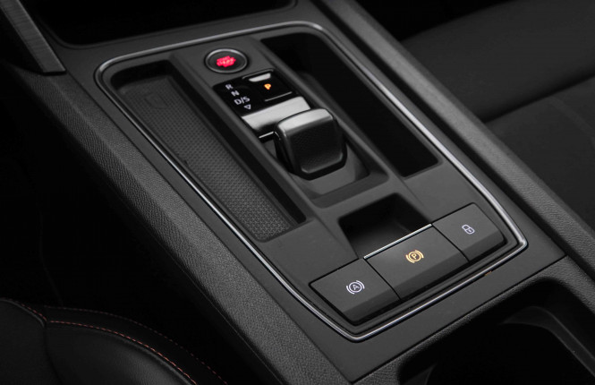 CUPRA_CUPRA_LEON_2549878_17.jpg
