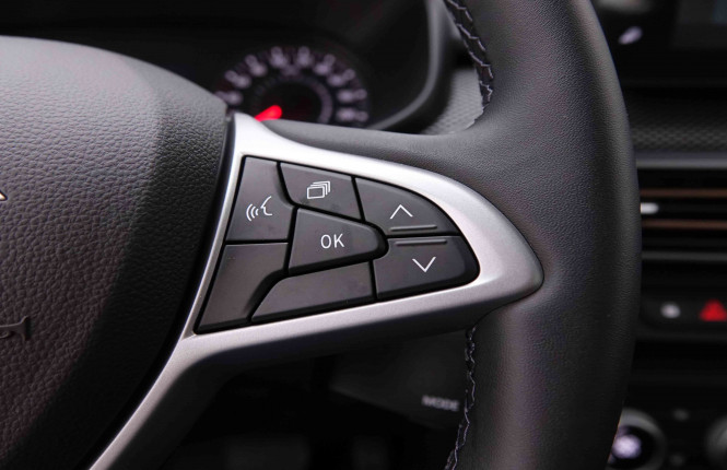 DACIA_DACIA_SANDERO_2548741_17.jpg
