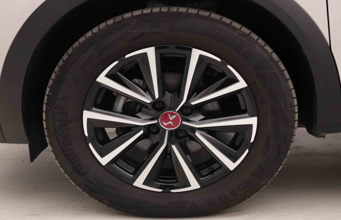 DS_DS_DS3CROSSBA_2551807_17.jpg DS_DS_DS3CROSSBA_2551807_17.jpg