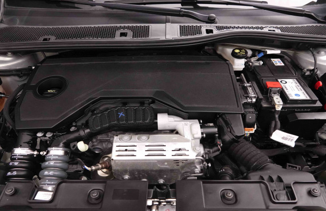 DS_DS_DS3CROSSBA_2551807_18.jpg DS_DS_DS3CROSSBA_2551807_18.jpg