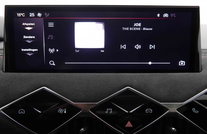 DS_DS_DS3CROSSBA_2551807_9.jpg DS_DS_DS3CROSSBA_2551807_9.jpg