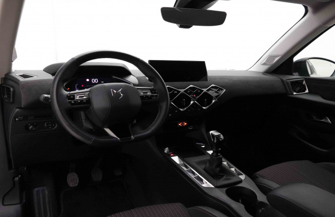 DS_DS_DS3CROSSBA_2551809_7.jpg DS_DS_DS3CROSSBA_2551809_7.jpg