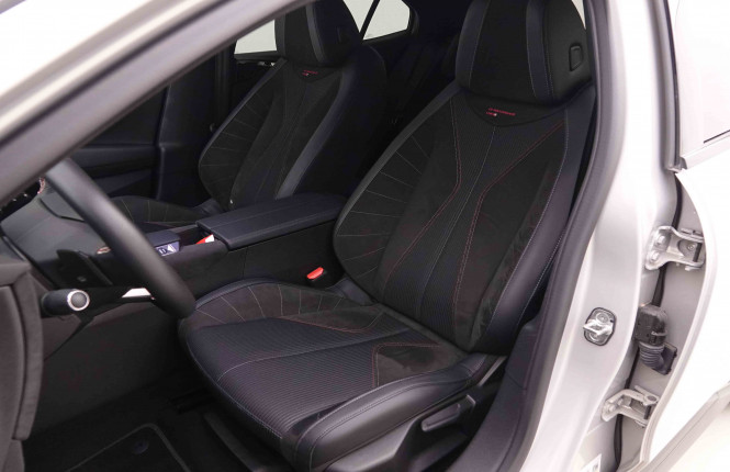 DS_DS_DS4_2550409_6.jpg DS_DS_DS4_2550409_6.jpg