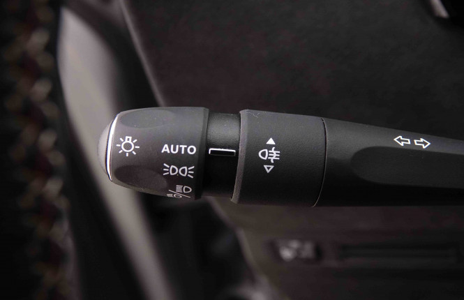 DS_DS_DS4_2550411_16.jpg DS_DS_DS4_2550411_16.jpg