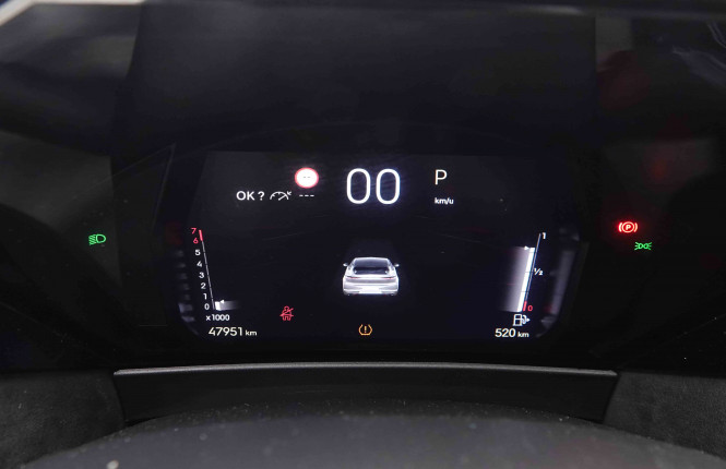 DS_DS_DS4_2550411_38.jpg DS_DS_DS4_2550411_38.jpg