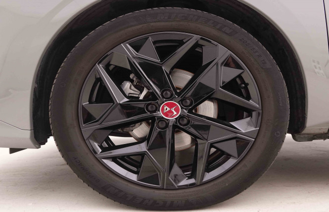 DS_DS_DS4_2550411_44.jpg DS_DS_DS4_2550411_44.jpg