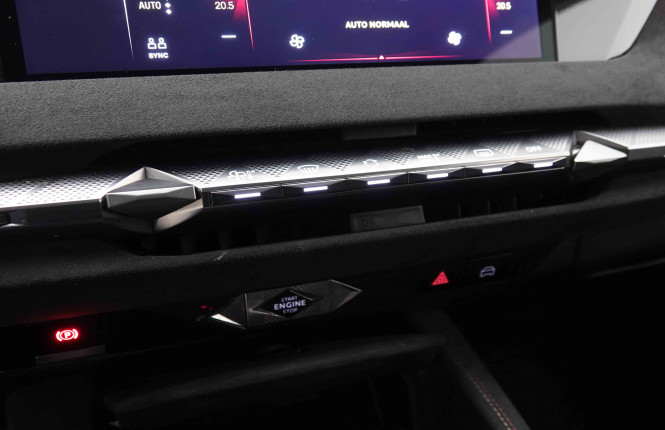 DS_DS_DS4_2550415_13.jpg DS_DS_DS4_2550415_13.jpg