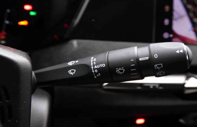 DS_DS_DS4_2550416_17.jpg DS_DS_DS4_2550416_17.jpg