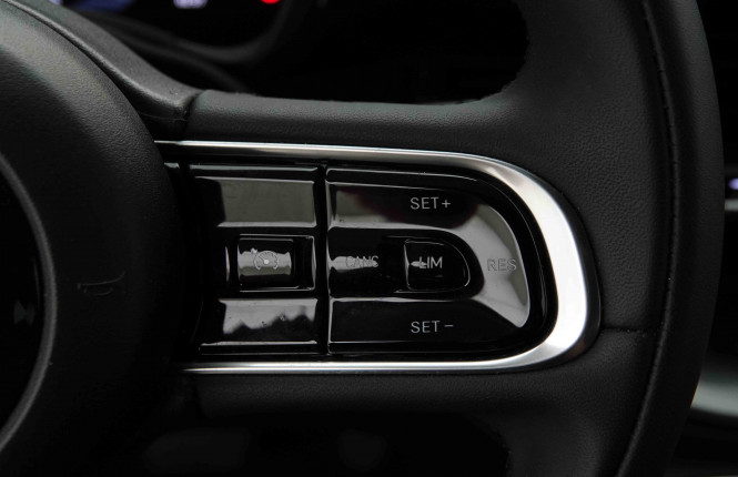FIAT_FIAT_500C_2653938_20.jpg FIAT_FIAT_500C_2653938_20.jpg