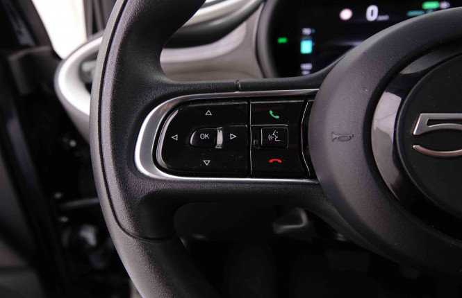 FIAT_FIAT_500E_2547482_119.jpg