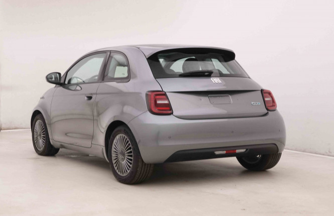 FIAT_FIAT_500E_2652391_4.jpg