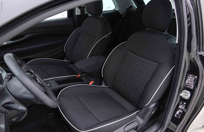 FIAT_FIAT_500E_2654269_6.jpg