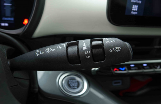 FIAT_FIAT_500E_2654271_17.jpg