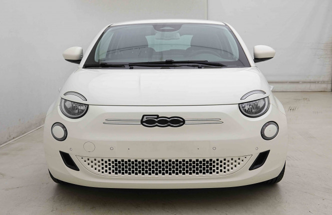 FIAT_FIAT_500E_2654272_26.jpg