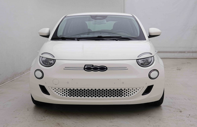 FIAT_FIAT_500E_2654273_27.jpg