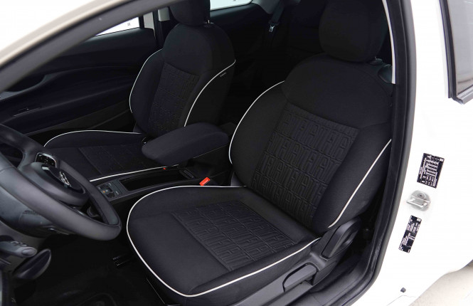 FIAT_FIAT_500E_2654273_6.jpg