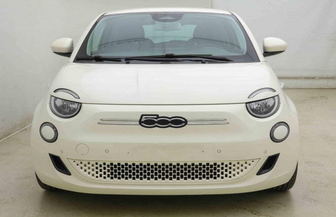 FIAT_FIAT_500E_2654283_26.jpg