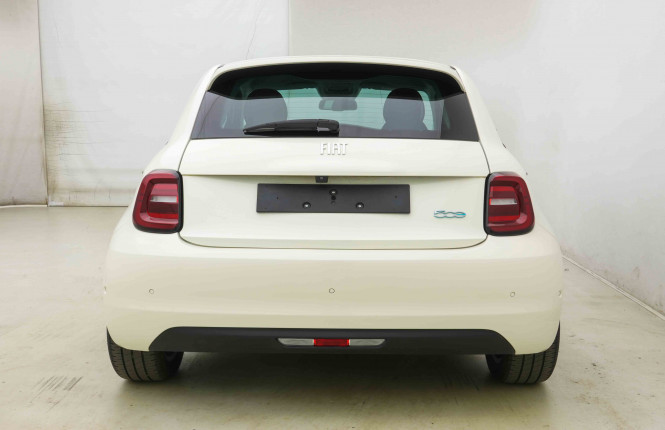 FIAT_FIAT_500E_2654283_29.jpg