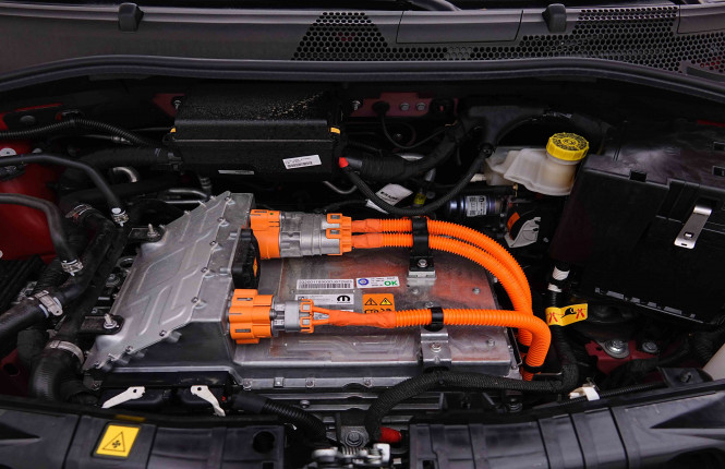 FIAT_FIAT_500E_2655011_20.jpg FIAT_FIAT_500E_2655011_20.jpg