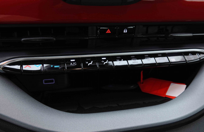 FIAT_FIAT_500E_2655011_9.jpg FIAT_FIAT_500E_2655011_9.jpg