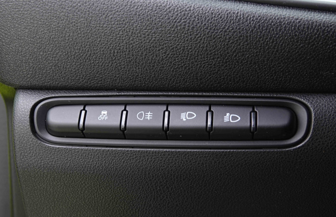 FIAT_FIAT_500E_2655013_8.jpg FIAT_FIAT_500E_2655013_8.jpg
