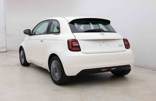 FIAT_FIAT_500E_2655014_28.jpg FIAT_FIAT_500E_2655014_28.jpg