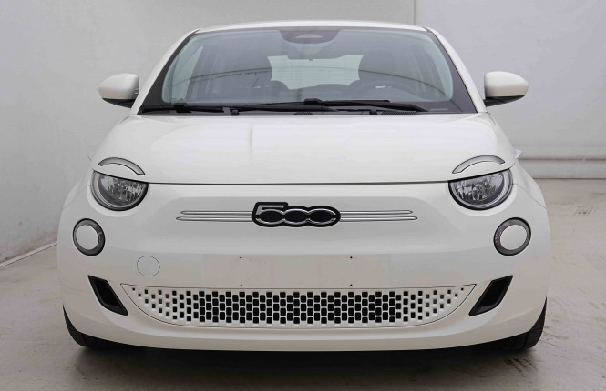 FIAT_FIAT_500E_2655022_26.jpg FIAT_FIAT_500E_2655022_26.jpg