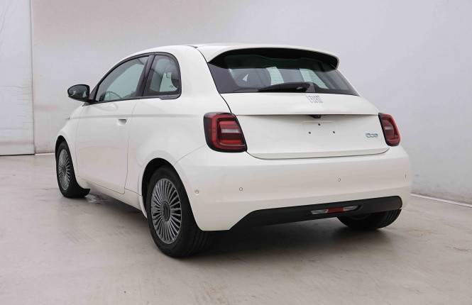 FIAT_FIAT_500E_2655036_29.jpg FIAT_FIAT_500E_2655036_29.jpg