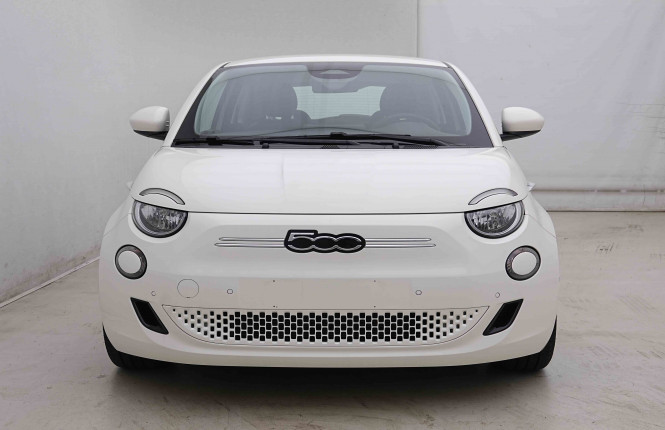 FIAT_FIAT_500E_2655037_27.jpg FIAT_FIAT_500E_2655037_27.jpg