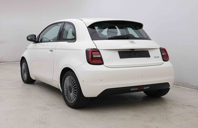 FIAT_FIAT_500E_2655037_29.jpg FIAT_FIAT_500E_2655037_29.jpg
