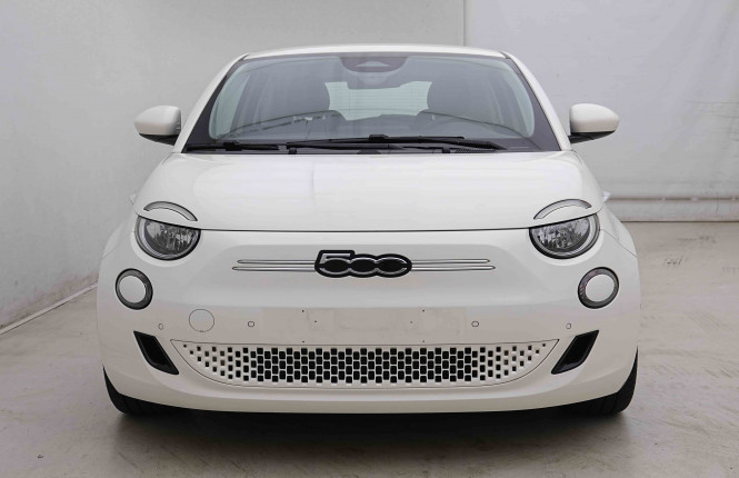 FIAT_FIAT_500E_2655039_27.jpg FIAT_FIAT_500E_2655039_27.jpg